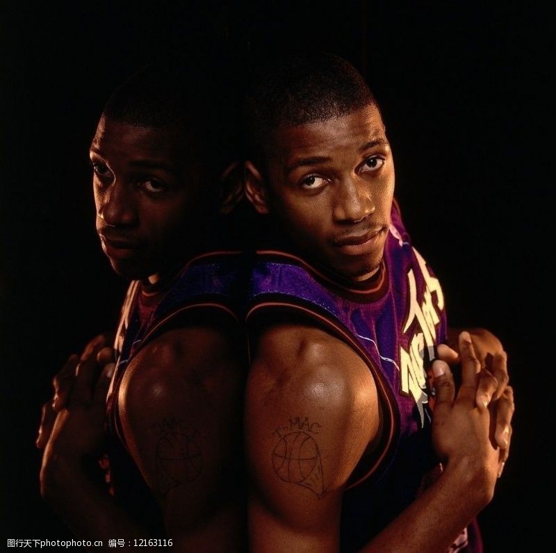 员树立了正 员树立了正