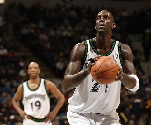 赛季第8球 赛季第8球