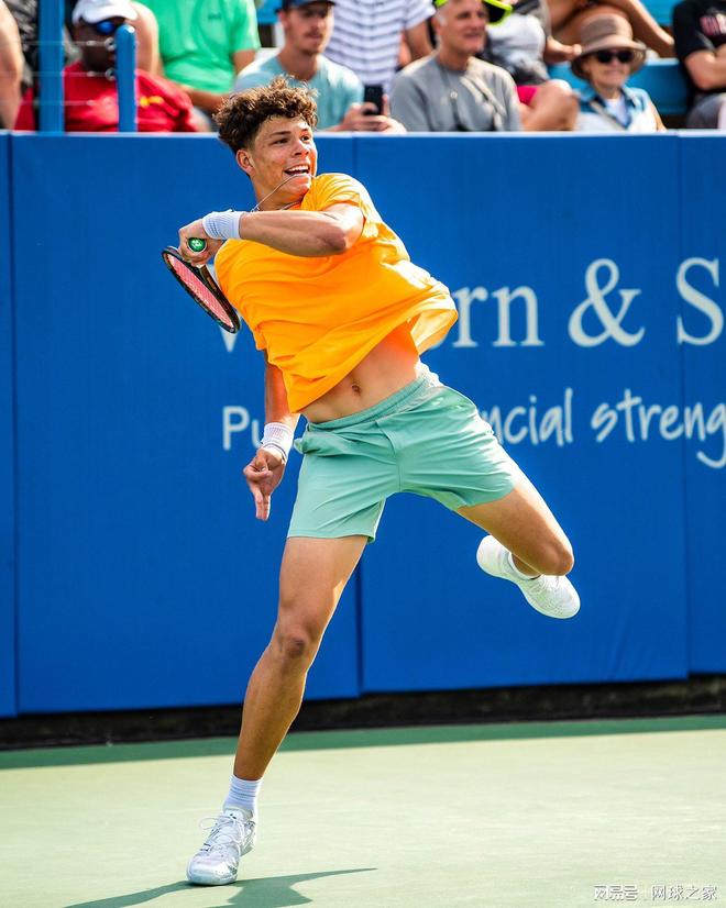 后默默闪耀 后默默闪耀