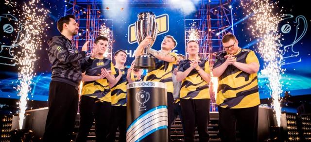 似占据胜势 似占据胜势