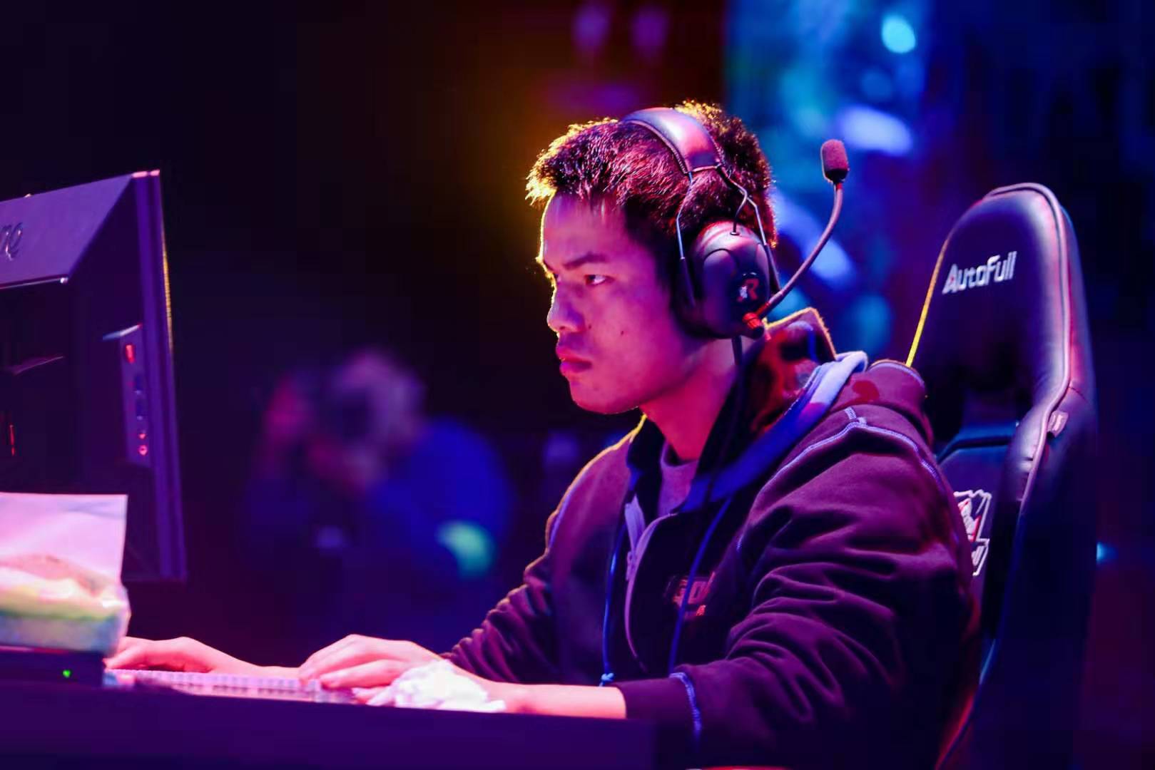 本场比赛 本场比赛