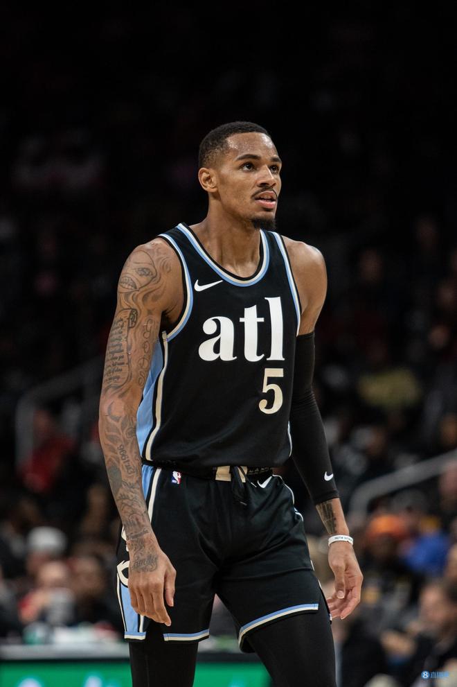 赛中激动人 赛中激动人